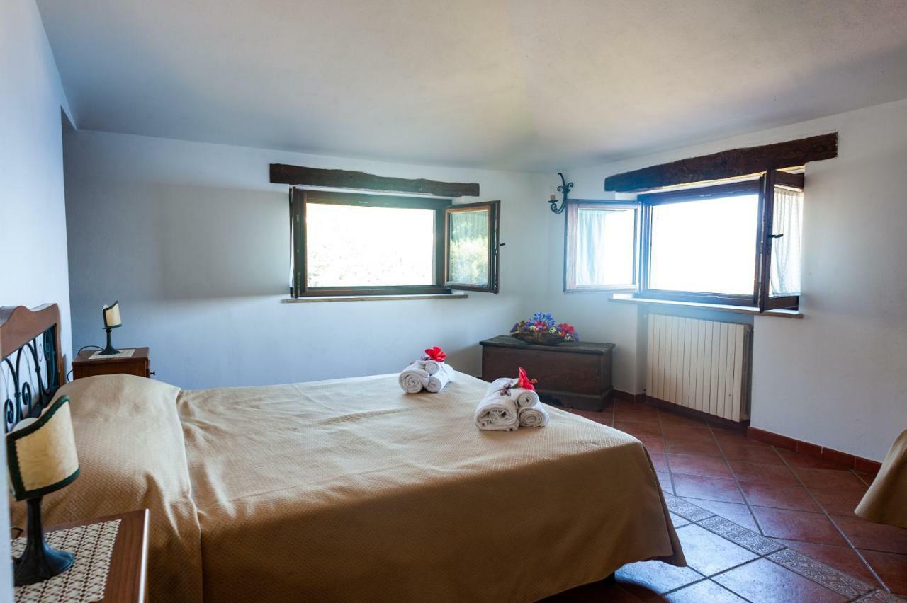 Azienda Agrituristica Le Terre Di San Leonardo Cetraro Exteriör bild